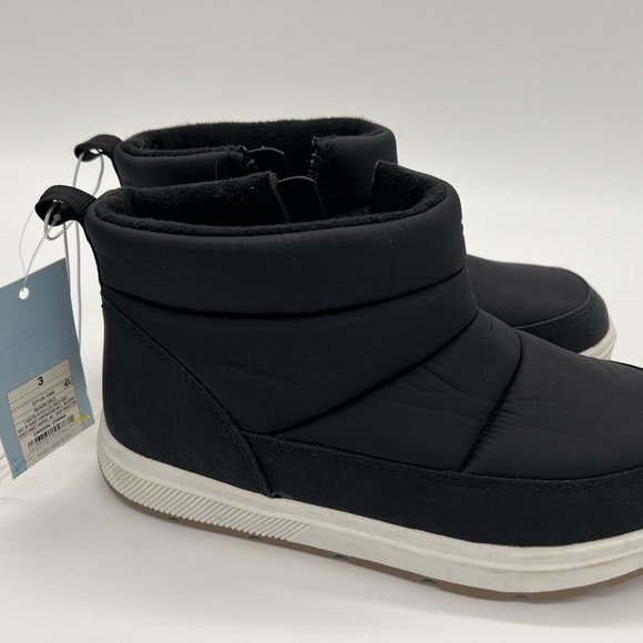 Kids' archie Puffer Boots Black - Cat & Jack - Picture 3 of 5